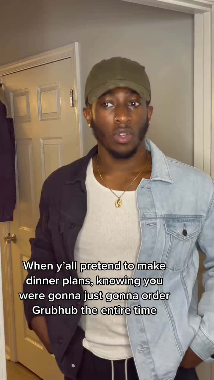 Cover for #ad @grubhub has never let me down. 😂 Make sure you use the Grubhub Guarantee feature! If your order arrives late, you’ll get $5 off your next order