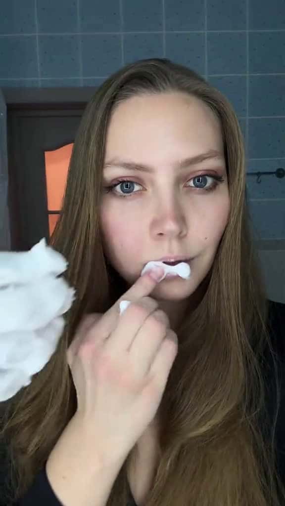 Cover for Mariarich   videoviral  viralvideos  viralvideo  fyp  Relationship  relatable  couplevideo  coupleprank   funnycouples  couplegoals  couplevideos   lipstick  lipsticktrend  shavingcream  kisses  fyp  vyral 54088 #Scoopz #LifeDrama #FavMovieClip #CaughtOnCamera