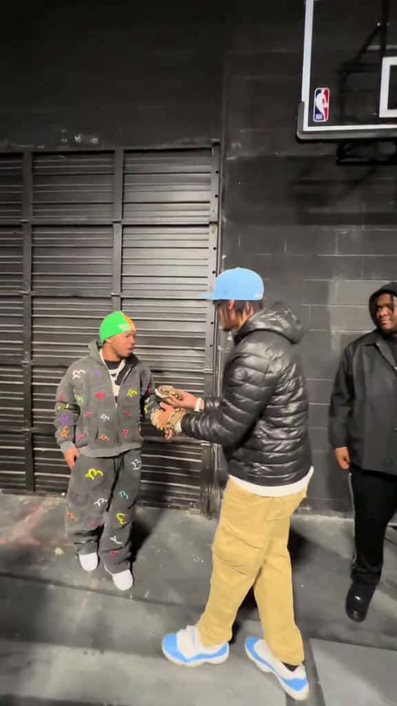 Cover for Ion think deshae wanted to hold my Snake  fyp foryou viral explore funny repost f 87150 #nicevideo