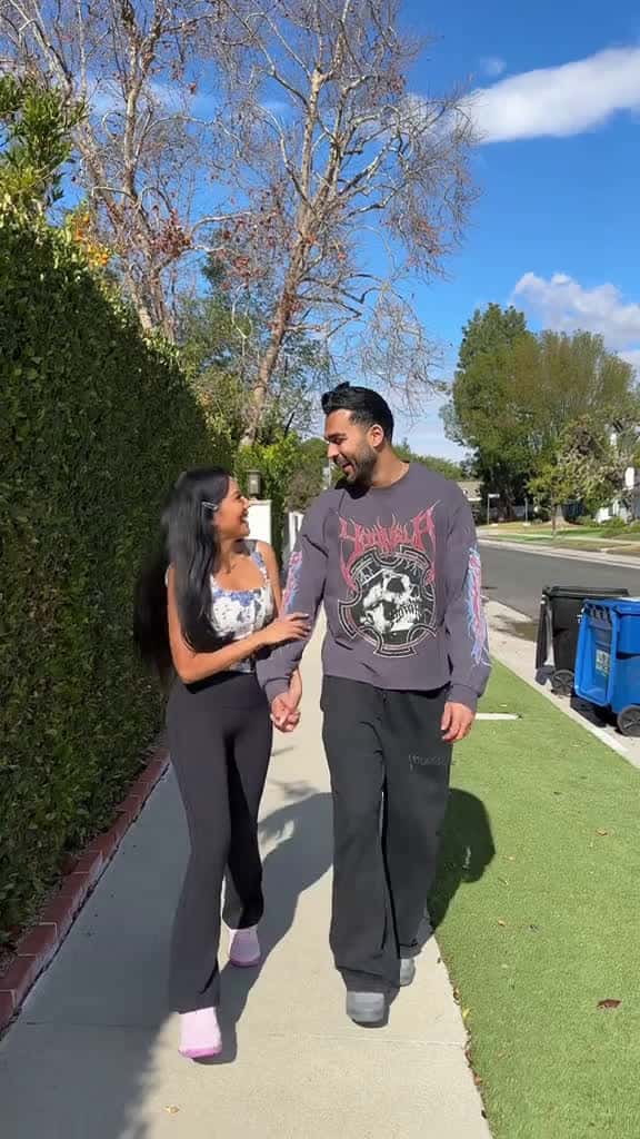 Cover for How it feels when she hugs another guy @Debbie Sath @dorianpopa @Hannah Stocking  created by Adam W with Adam W’s original sound