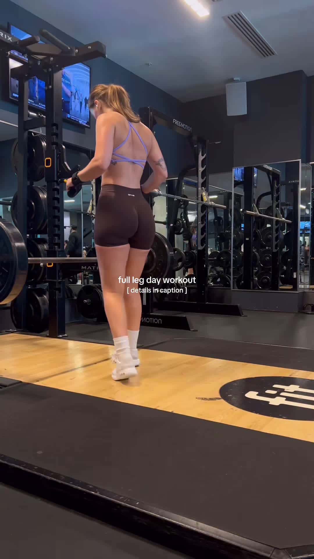 Cover for this workout left me with the JUICIEST pump 🤤🍑 @DFYNE  5x6-8 barbell rdl 5x6-8 landmine hack squat SUPERSET (3 rounds) hip thrust triset (10 reps bstance each leg, 10 regular reps) 10-12 walking lunge 3x12-15 leg press 3xham curl triset (10 reps single leg, 10 reps both legs) #legs #legday #fulllegs #legworkout #workout #glutes #glutesgrowth #glutesworkouts #fitness #motivation #gym #workoutroutine
