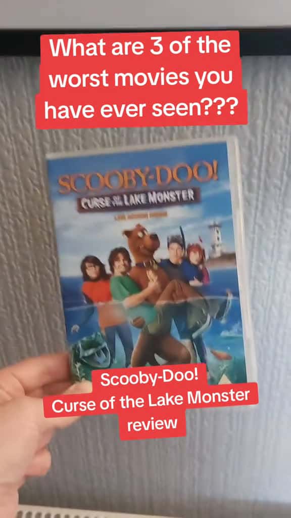 Cover for Scooby-Doo Curse of the Lake Monster film review. Tomreviewsfilms. Scouse film re 13878 #ilovescoopz