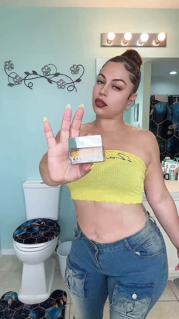 Cover for I love this shimmer body by remedybyari shimmer body 22699 #us