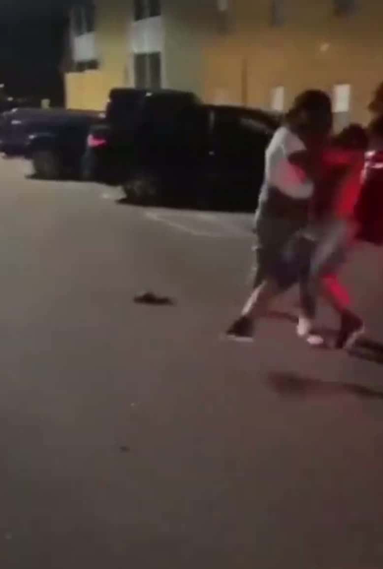Cover for Dude gets beat down by a smaller dude than robbed.. #fightcam  #foryou  #viral  #wow  #streetstyle  #hood  #robbery