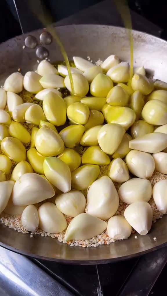 Cover for Tried this garlic deep before? 😋#tasty #yummy #delicious #panpop 