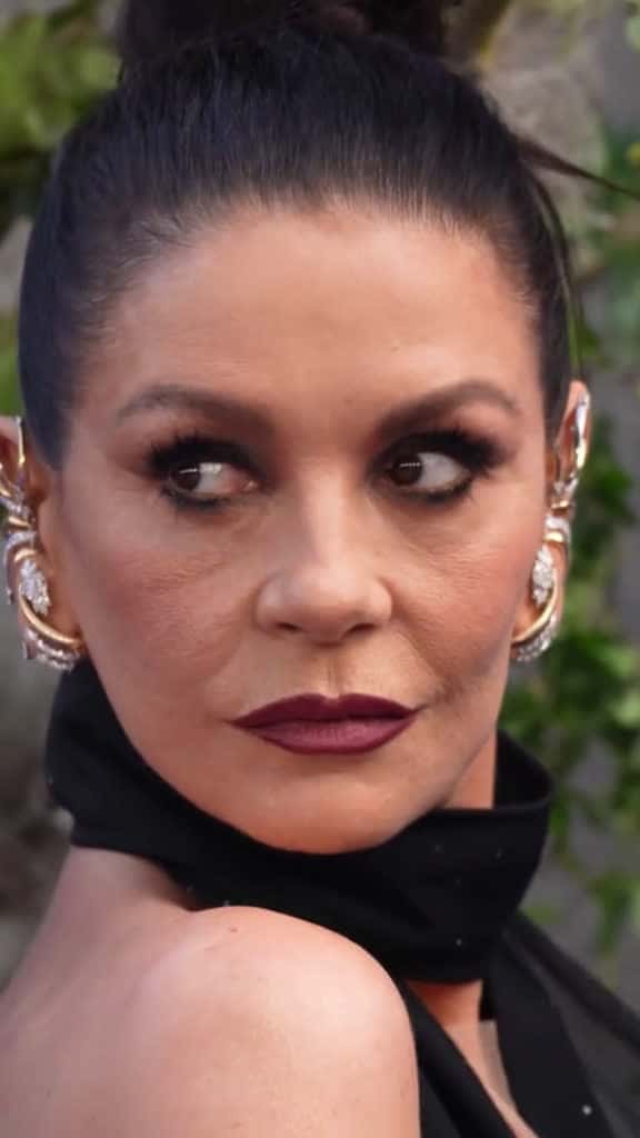 Cover for #CatherineZetaJones, you just get better with age! #redcarpet #celebrity #wednesdaynetflix  created by HELLO! with JOLIBA’s Alive