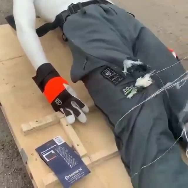 Cover for Husqvarnas chainsaw protective pants Have a nice working week and stay safe out there eh! Courtesy of @kuvaldaru #worldofengineering #engineering #safety #safetyfirst #osha #