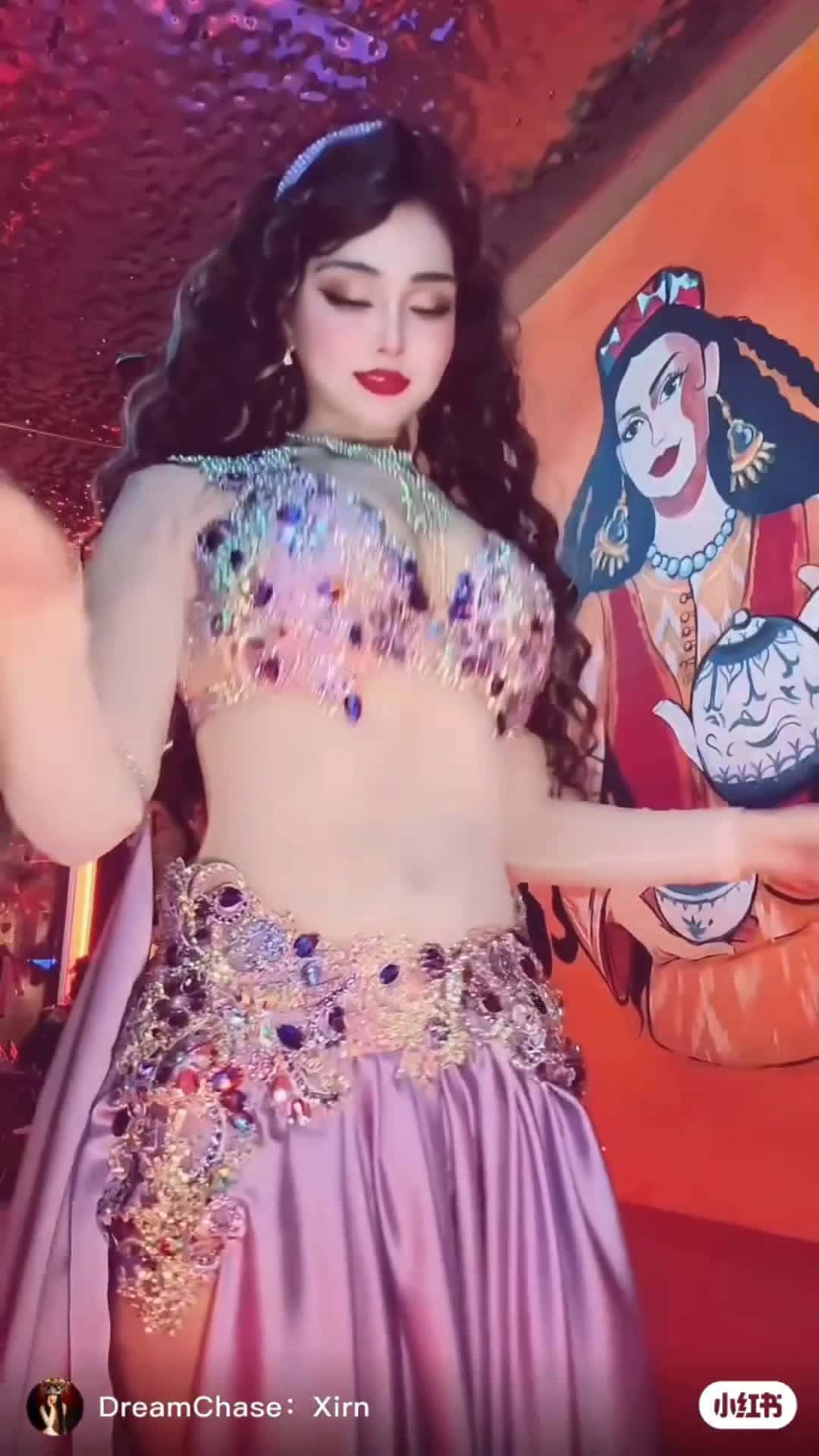 Cover for #UnpopularOpinion  #foryou  #baile  #foryoupage  #bellydance  #fyp 