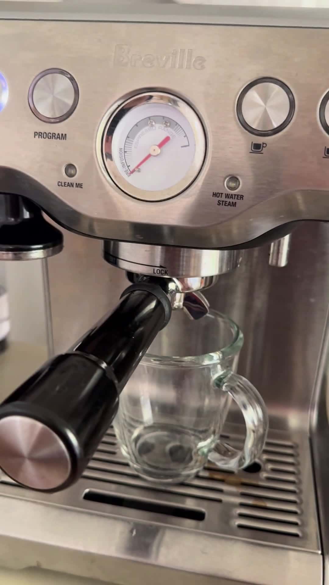 Cover for Does my Breville BES840xl sound right? 🤔 #espresso #coffee #breville