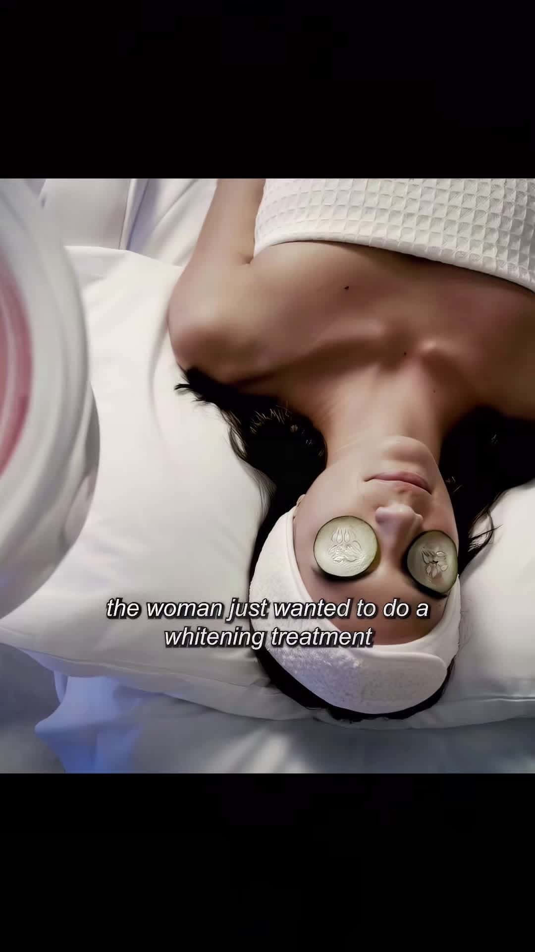 Cover for #FavMovieClip The woman went to the beauty salon for beauty and almost lost her