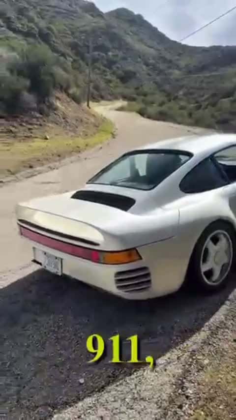 Cover for A fantastic Porsche 959 😎