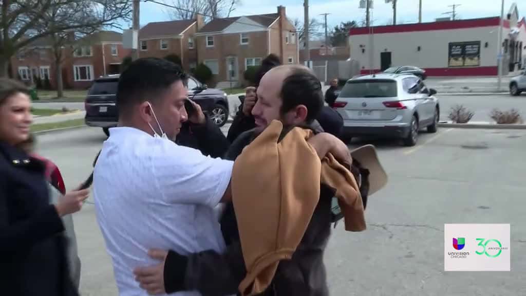 Cover for Donante de rgano es liberado por ICE para salvar a su hermano qu pasar con su estatus migr 79530 #shortvideosscoopz