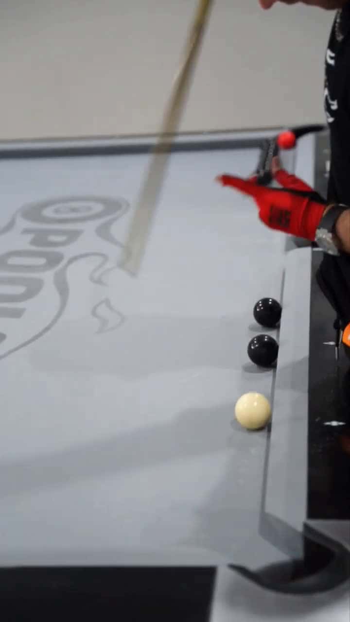Cover for Extreme machine gun masse shorts 8ballpool