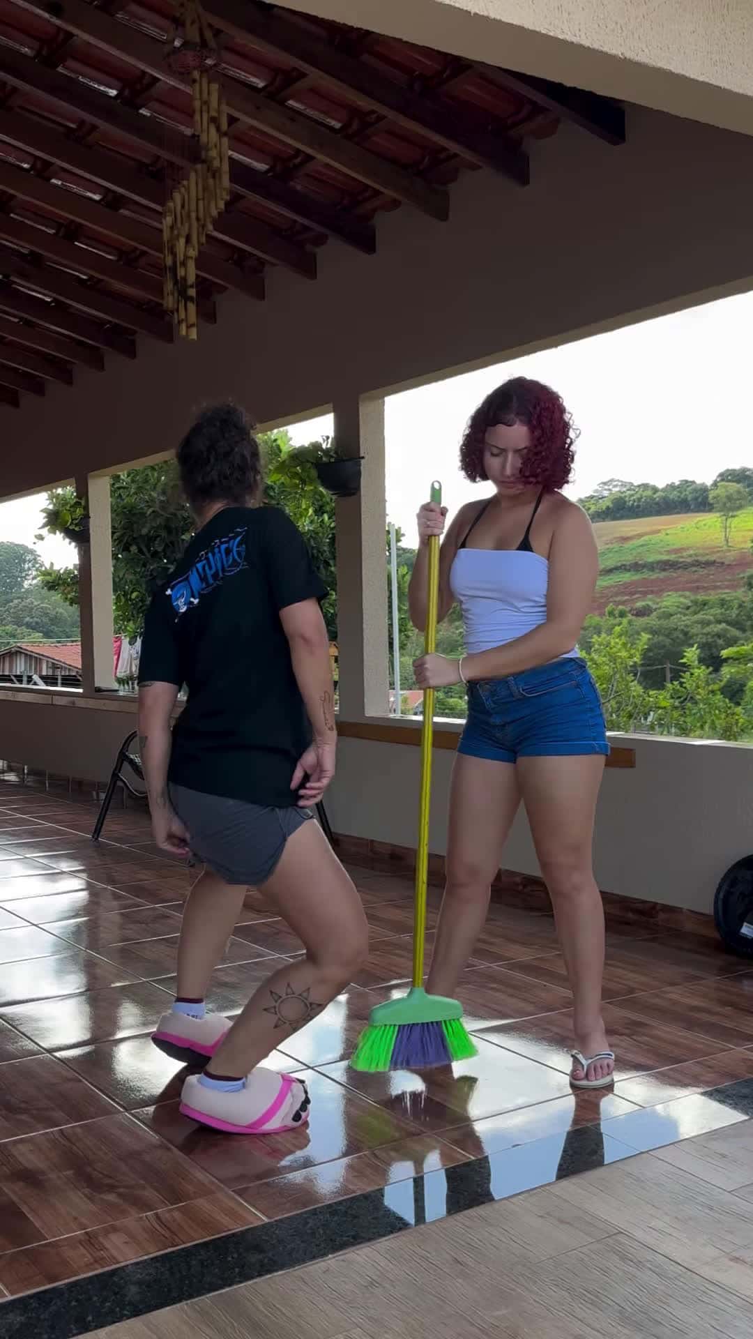 Cover for Isso no acaba nunca
