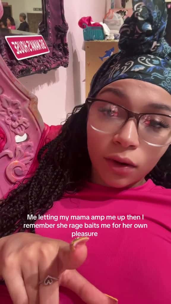 Cover for Is this just my mama ??? She be getting under my fkn skin 😭😭😭😭😭😭😭😭😭 created by Frankie💋 with 𝐇𝐞𝐚𝐯𝐞𝐧’s original sound