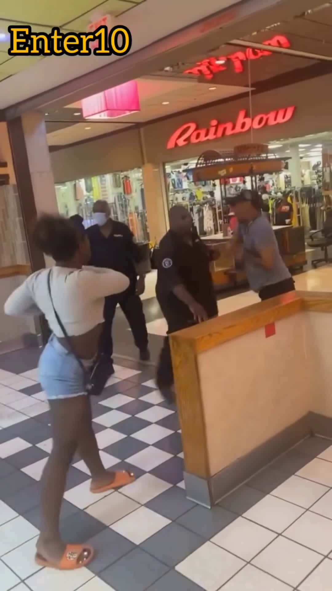 Cover for Black Handicap Fight #foryou #fight #fightcam #fights #blackmen #caughtoncamera #restaurant #fastfood #women #men #blackwomen #groupfight #fyp #fypシ #fypシ゚viral #foryoupage #fighting 