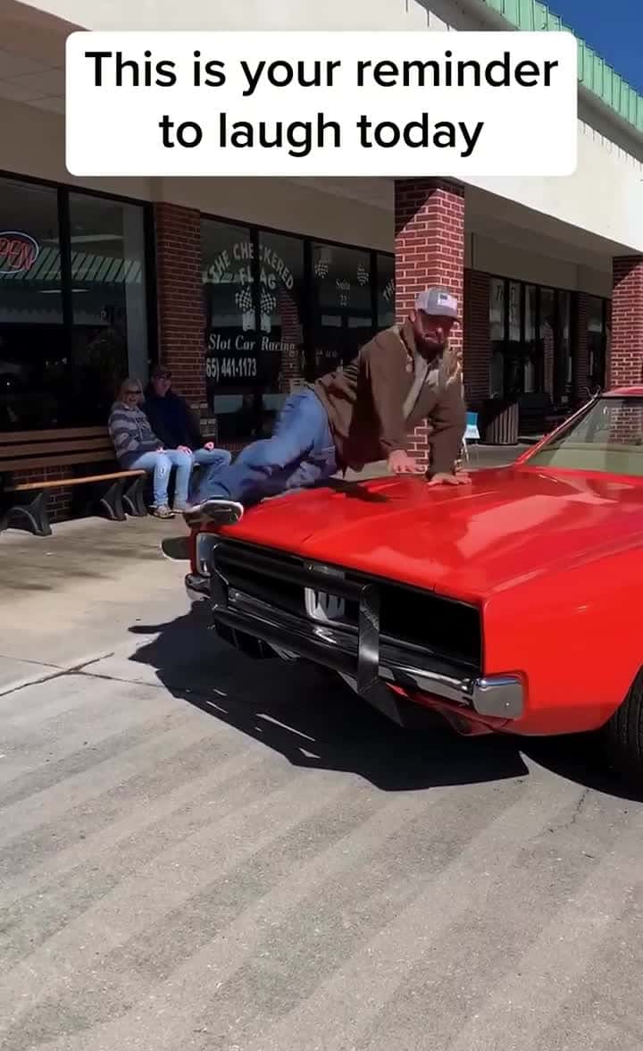 Cover for 😆😆🤣 #funny #funnyvideos #fyp #trending #scoopz