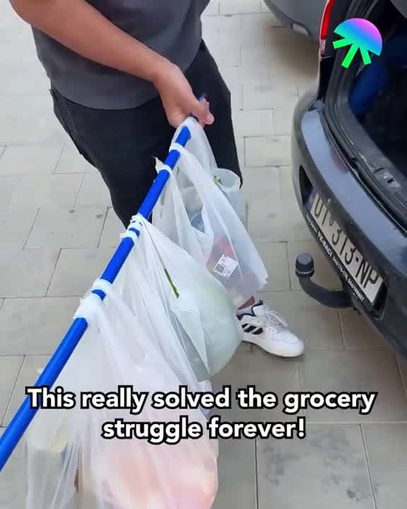 Cover for Broomstick hack for grocery bags hacks lifehacks 98015 #trending