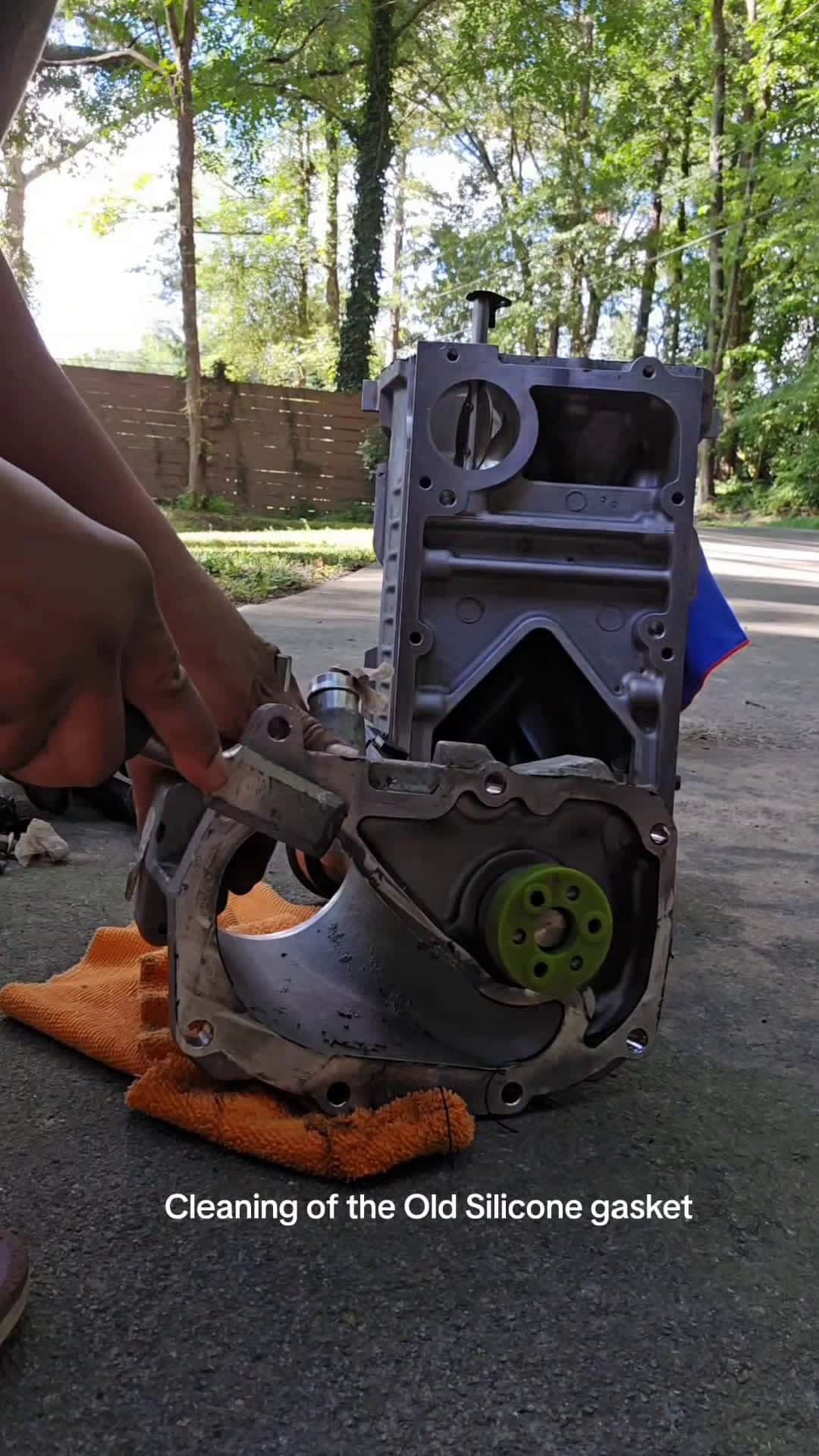 Cover for #clean I am cleaning of the old gasket of my range rover supercharger snout. I replaced the coupler because it had a little play when I turn the small pulley wheel.
