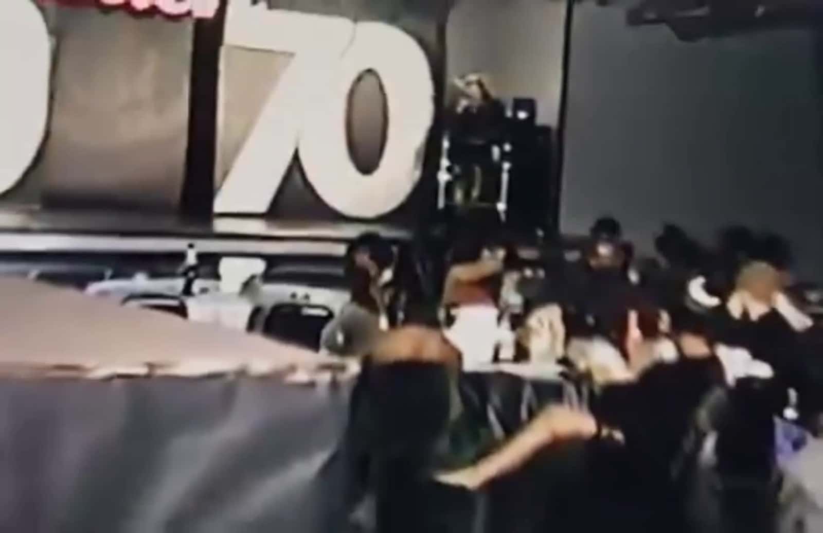 Cover for 1992 MIX 92.3 THE MIX DETROIT'S R&B AND THROWBACK @ ROOSTER TAIL, 4-16-1992 FILMED BY WAYNE SHELDON PERRY....