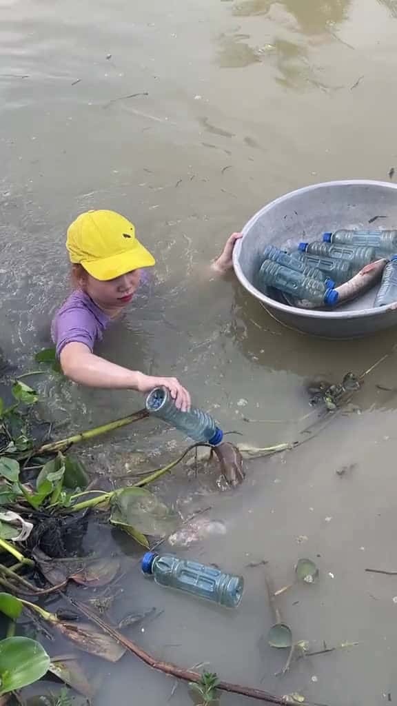 Cover for Surprised catch with giant fish fishing 57790 #shortvideos
