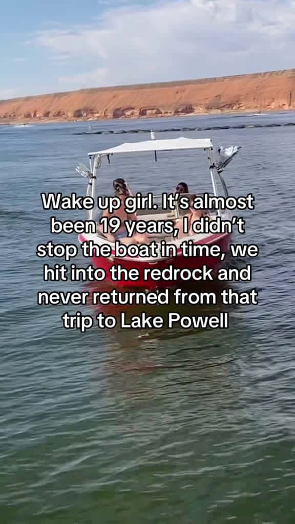 Cover for This wasnt the exact trip. I was 8 when my uncle nearly crashed his boat into one of Powel 91307 #trend