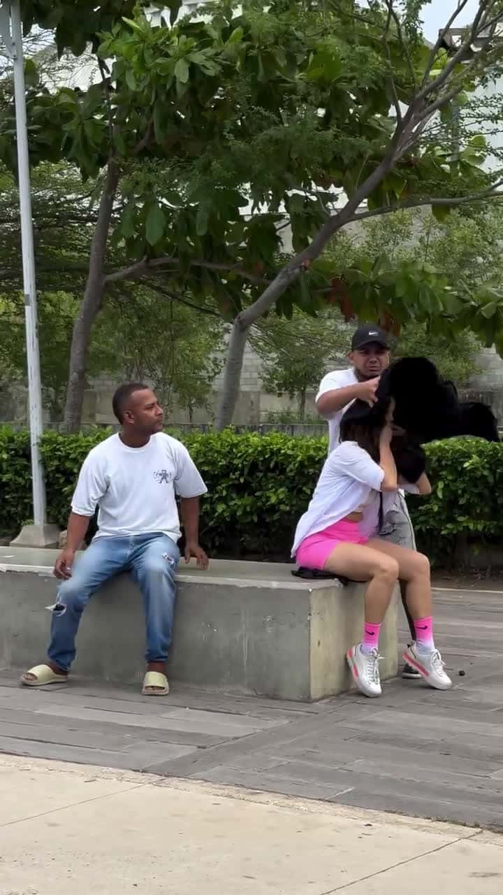 Cover for Ripping off head prank