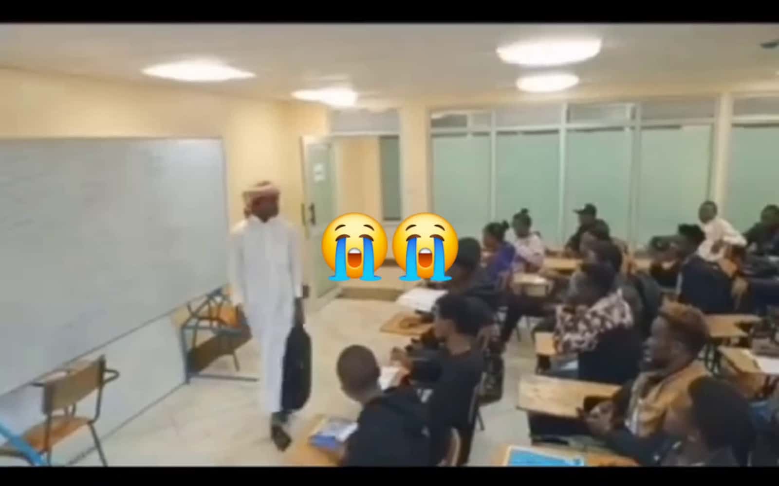 Cover for 🤙🏿 #funny #fyp #fup #contentcreator #contentcreation #funnyvideos #funnyclips 