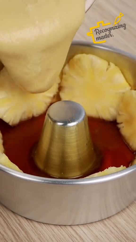 Cover for Make this pineapple cake and fall in love with how delicious it is Very easy and  09758 #followMe