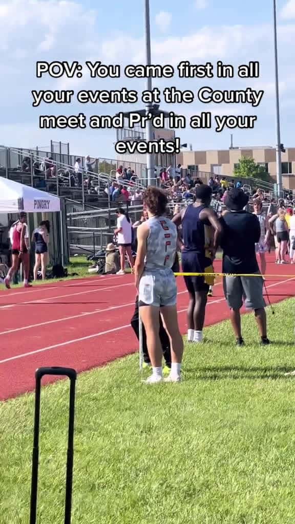 Cover for Everyone said i jumped over 22 in the long jump on my first attempt but the officials said 79339 #america