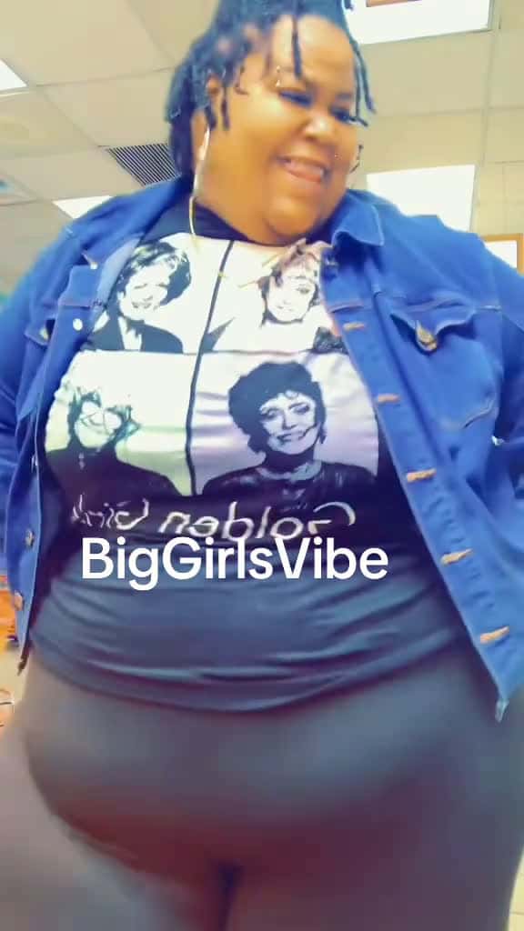 Cover for #foryoupageofficiall #foryoupage #vibe #biggirls #viraltiktok #fypage #fypシ゚viral #fyppppppppppppppppppppppp #foryoupage❤️❤️ #fypシ #plussize #vibes #viralvideo #foryourpage #fyp  created by Red with Red’s original sound