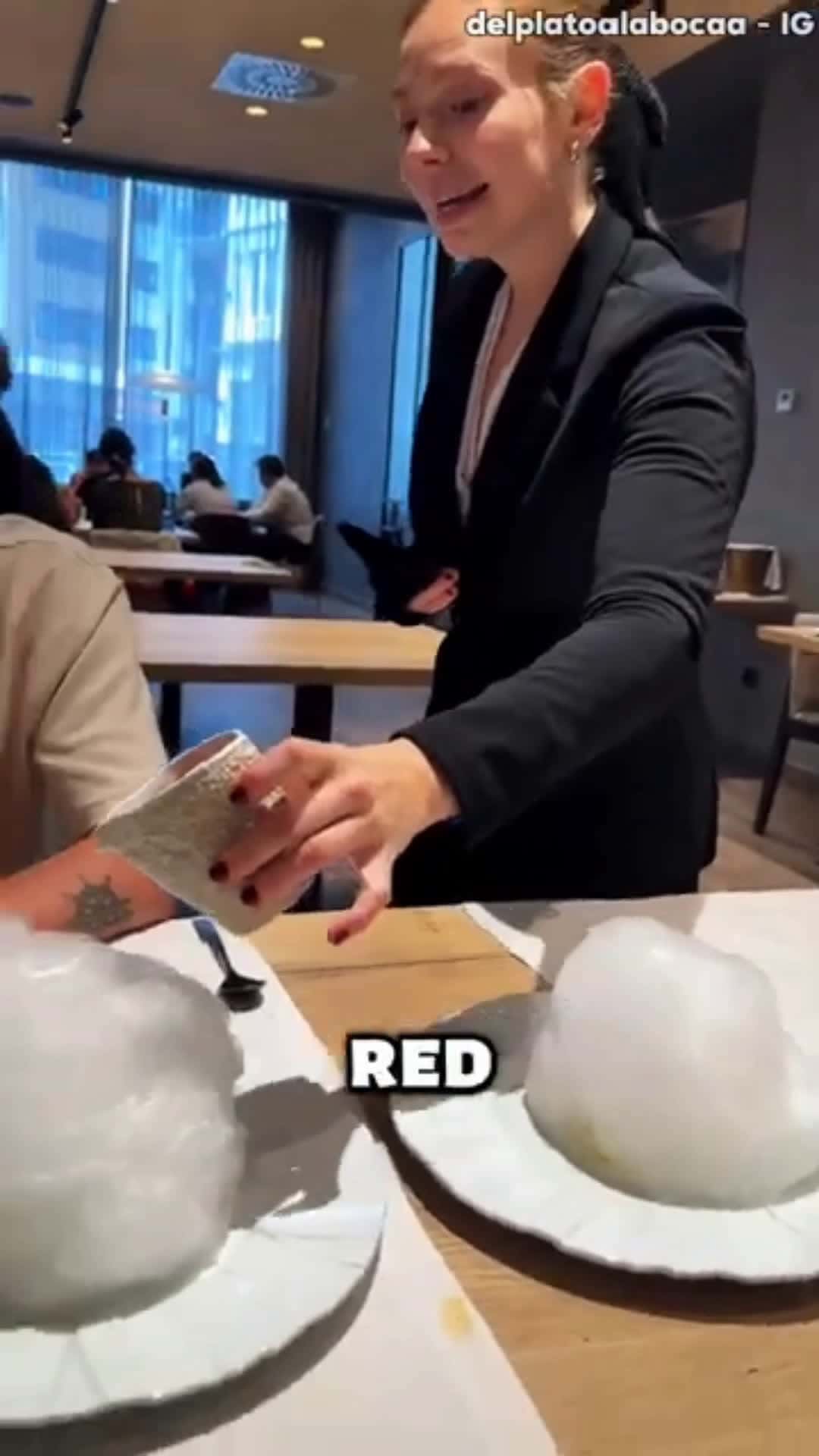 Cover for red serap