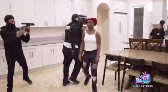 Cover for She swings so fast…😬 fight fightcam girlfight