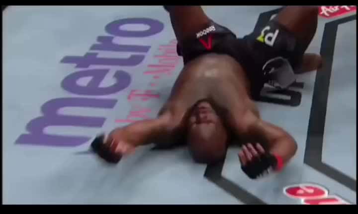 Cover for Derrick Lewis for the win 🇺🇸🇺🇸🇺🇸