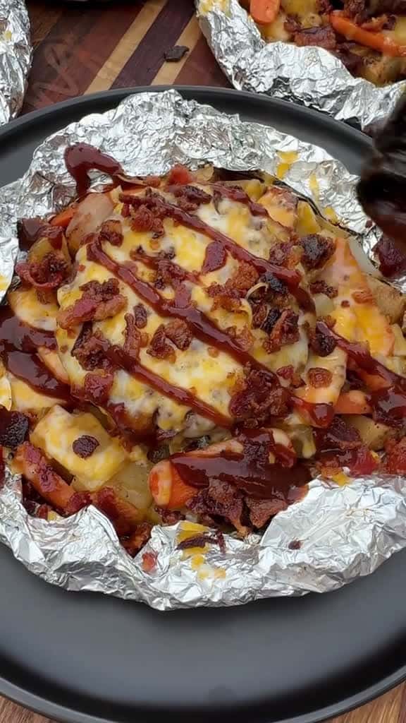 Cover for #sponsored Grilled Cheeseburger Foil Packets with @Texas Roadhouse Classic Steak Sauce are always a hit with the family for dinner! INGREDIENTS 4 potatoes, cut into cubes  1 onion, chopped  1/2 bag baby carrots, sliced  Olive o...