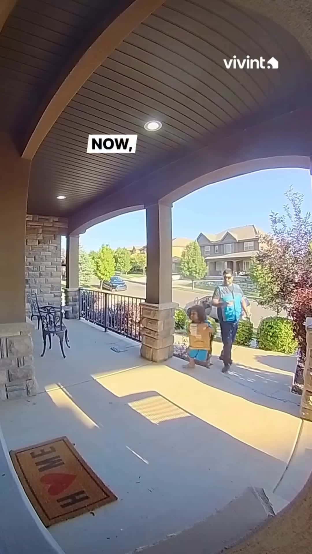 Cover for more camera-ready appearance. Osteen was also wearing makeup during the sitdown. But the Texas pastor only made light touches to her face that blended in evenly with her natural complexion. Osteen's style reminded us that subtle m
