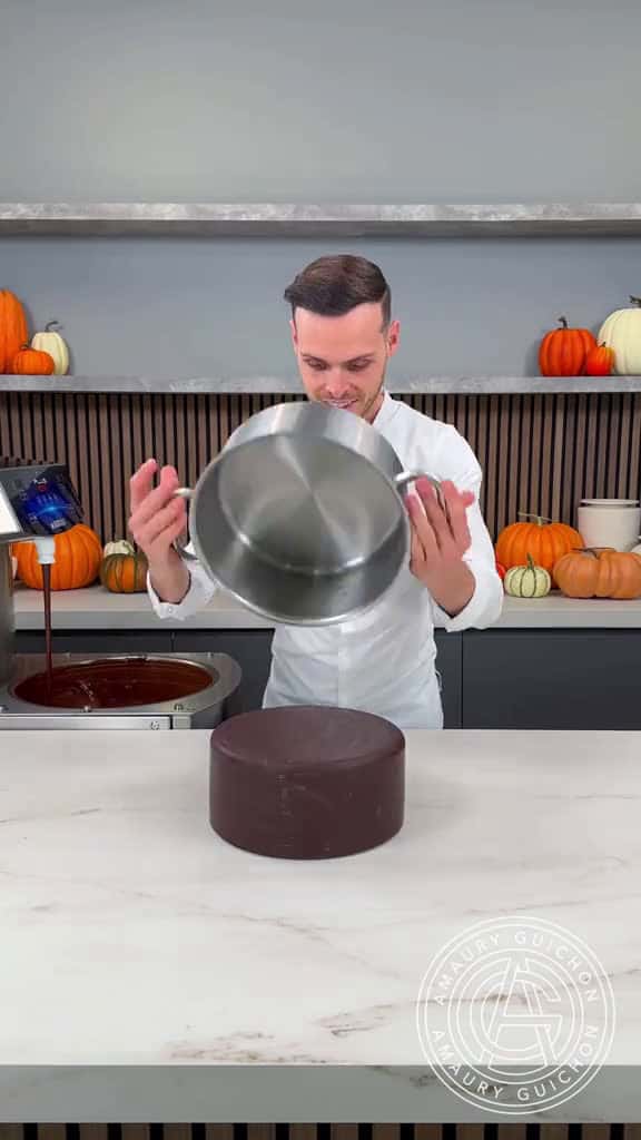 Cover for Giant Chocolate Pumpkin Who is ready for Halloween amauryguichon chocolate halloween 78987 #american