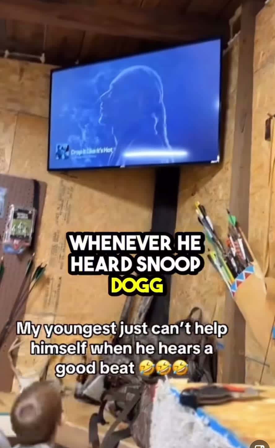 Cover for Kid: “Hold this banana.”🎵 Snoop Dogg starts playing…The vibe switched so fast even the fruit got nervous 😳🍌💨This ain’t no snack—it’s a warning sign 😭💀#HoldThisBanana #SnoopModeActivated #ScoopzViral #BadManVibes #KidSetItOff #BananaDrama #HipoDemisApproved #VibeSwitchedRealQuick #LilSavageEnergy #FunnyAF #TikTokGold #MiniMenace #ThisAintFruitAnymore