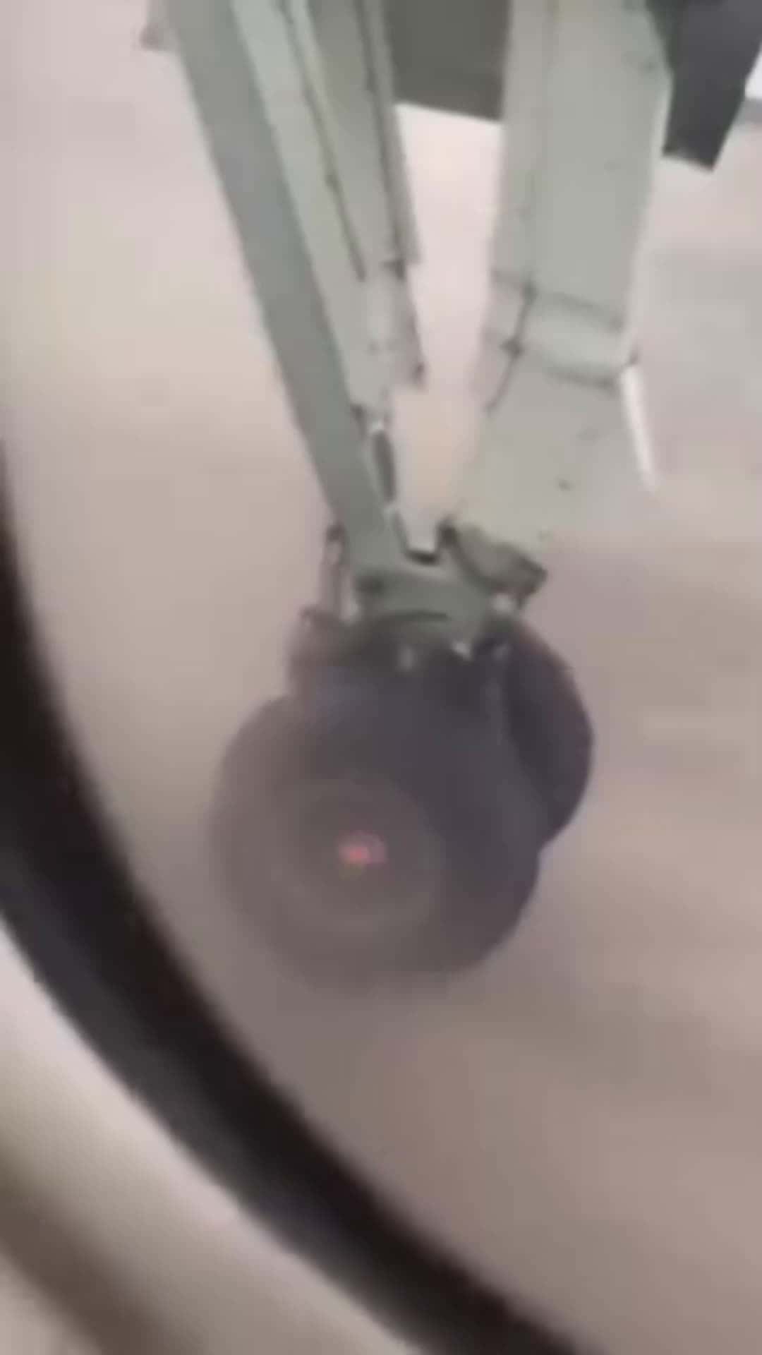 Cover for when the wheel gets out of the plane leg .#scoopz #fyp #funny 