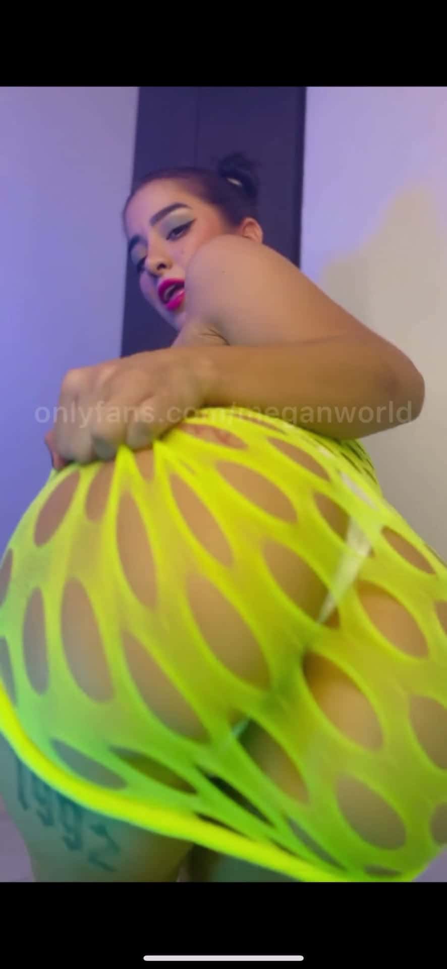 Cover for #hot #dance Latina🤤