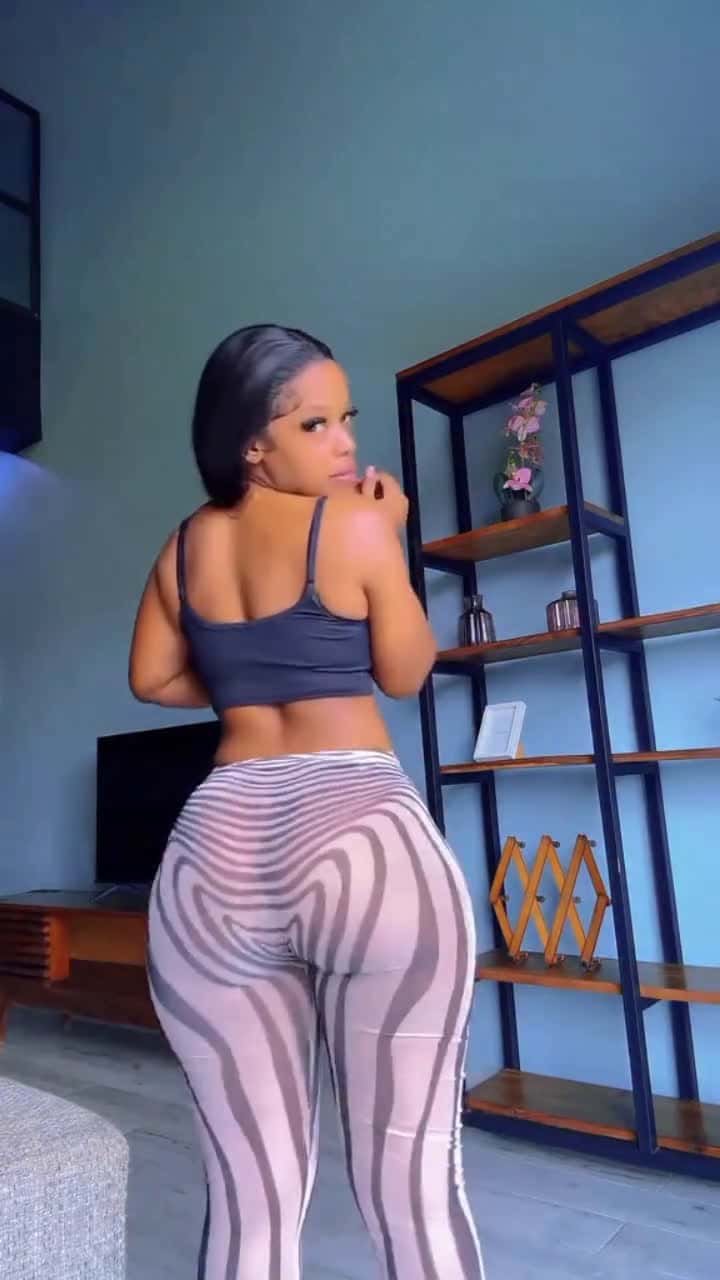 Cover for 😋😋👸