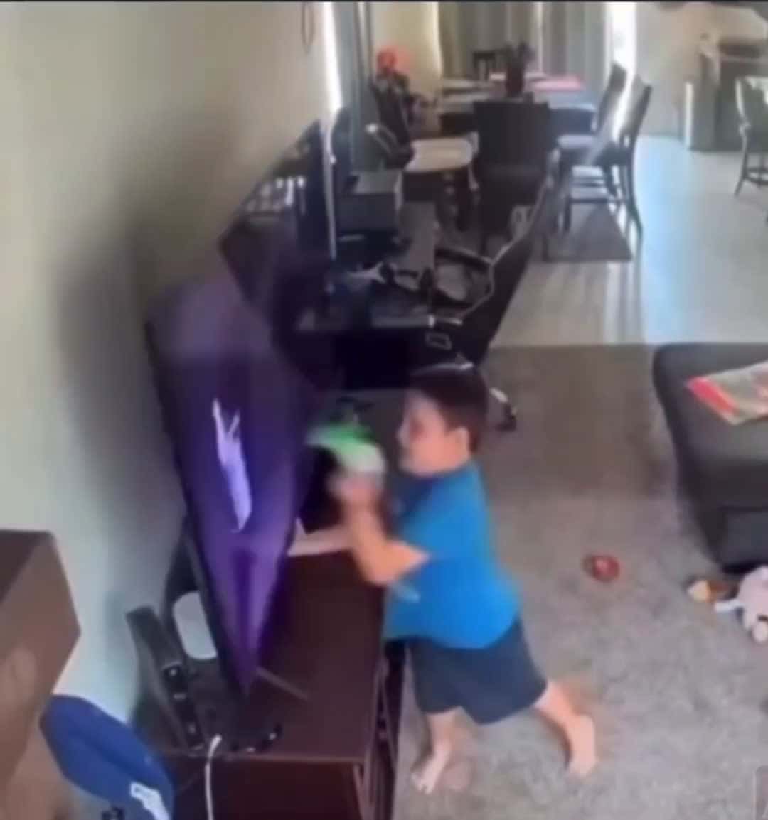 Cover for lil buddy messed up big time #TooFunnyToScroll