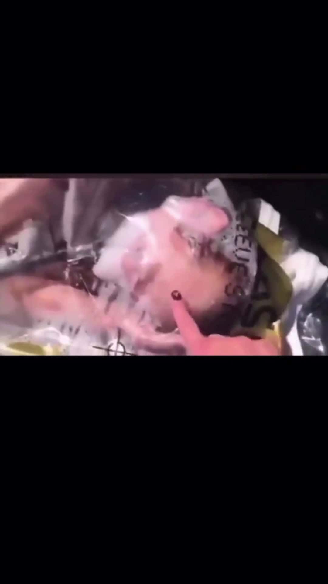Cover for someone lmk what the fuh goin on here  #wtf