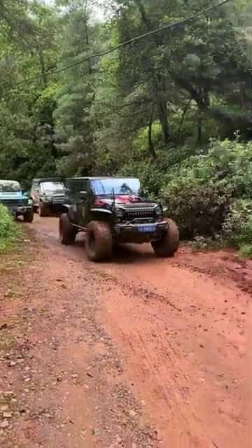 Cover for Driving 4x4 amazing #jeep #4x4 #offroad.