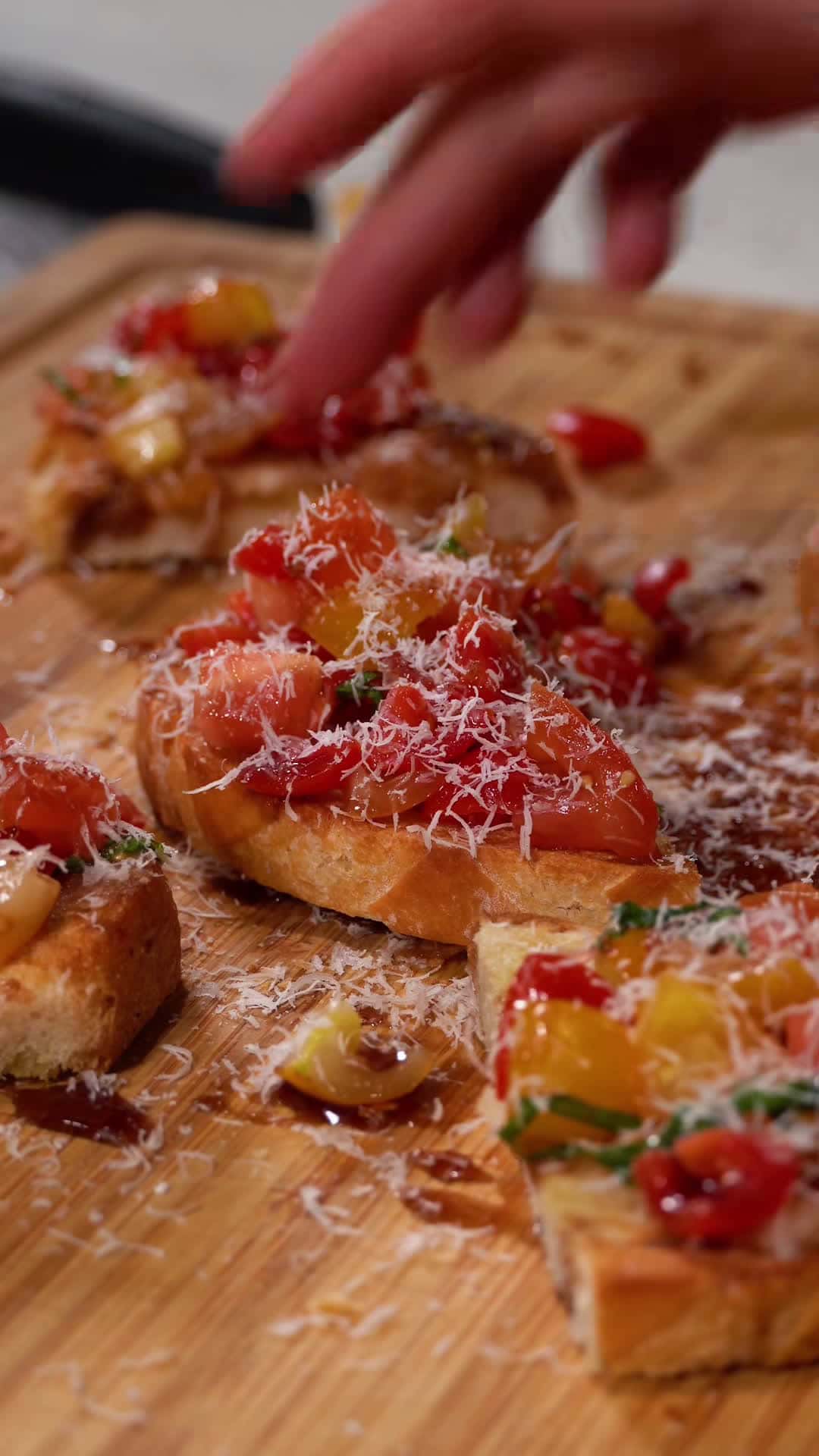 Cover for 🫶🏻🍅🌿🥖 #bruschetta #foodtiktok #italian #bread #tomato #asmr #food