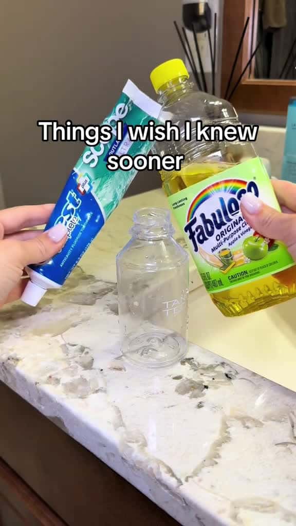 Cover for The best cleaning hack cleaning homehack LifeHack MomsofTikTok hack cleaningtiktok 24874 #ilovescoopz