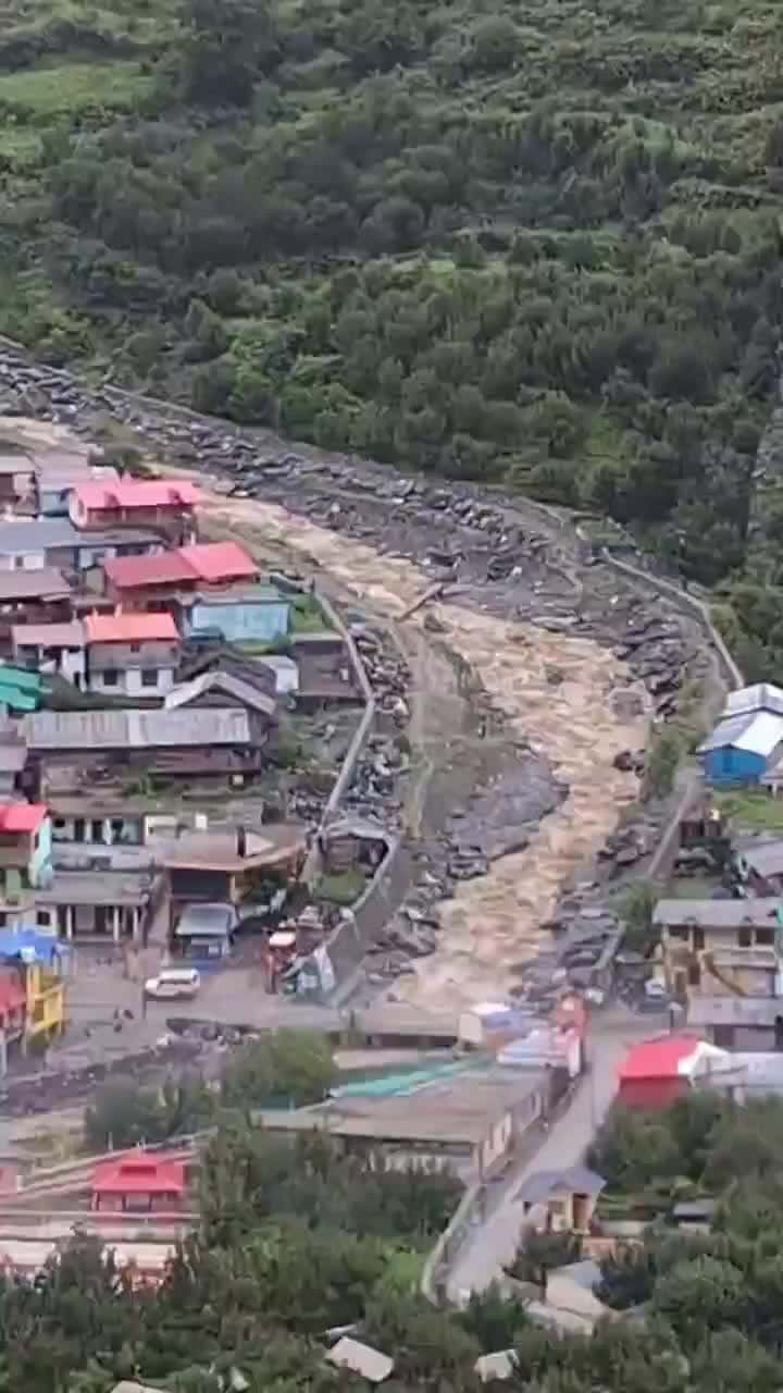 Cover for Massive cloudburst engulfs entire village in Uttarkashi, India 🌊 #Uttarkashi #Disaster #Cloudburst