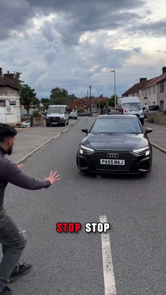 Cover for How to correctly drive down a narrow road drivingschool drivinginstructor drivinglesson dr 81238 #america