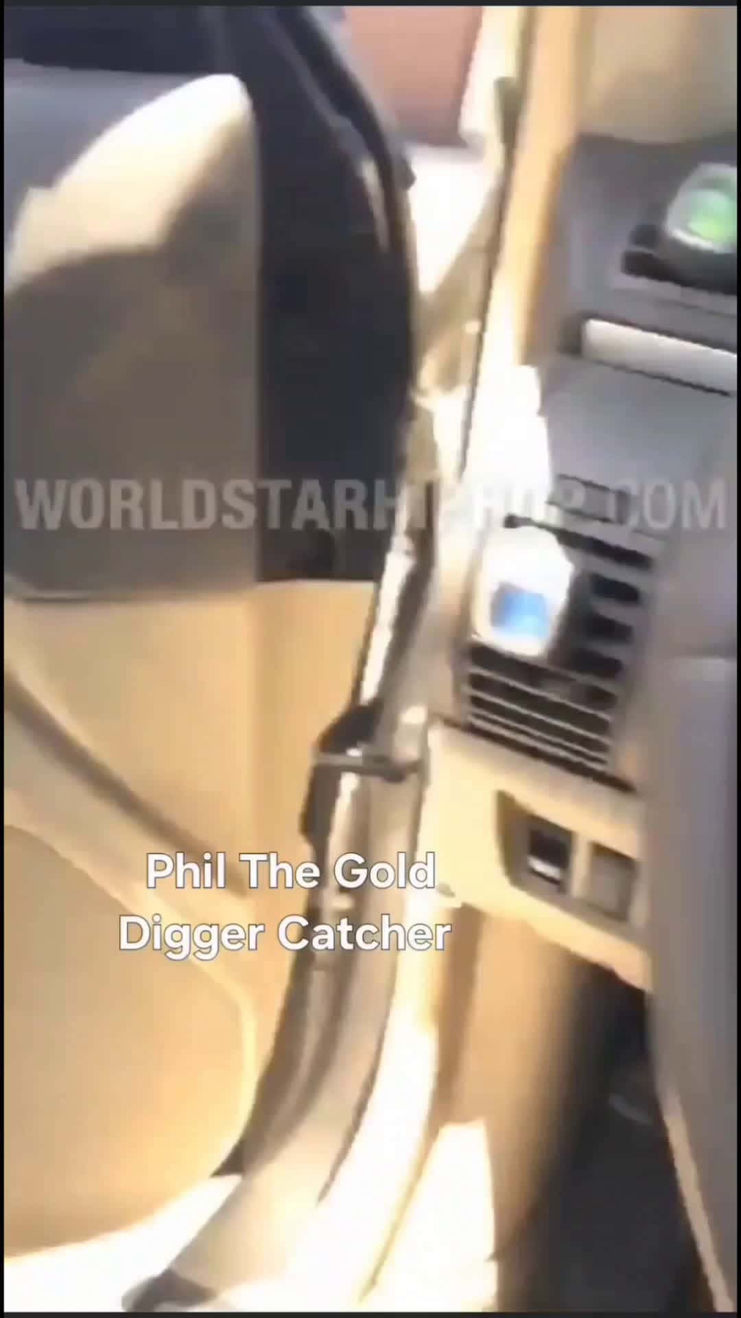 Cover for On Crip..This Fucking Incident Was Recorded On (Thursday May 18th 2017) At 2:33pm In Lincoln Park In Chicago Illinois But A Slob Ass Nigga Name Lincoln Is Trying To Disrespect The Color Blue This Slob Ass Need To Get Dealt With..