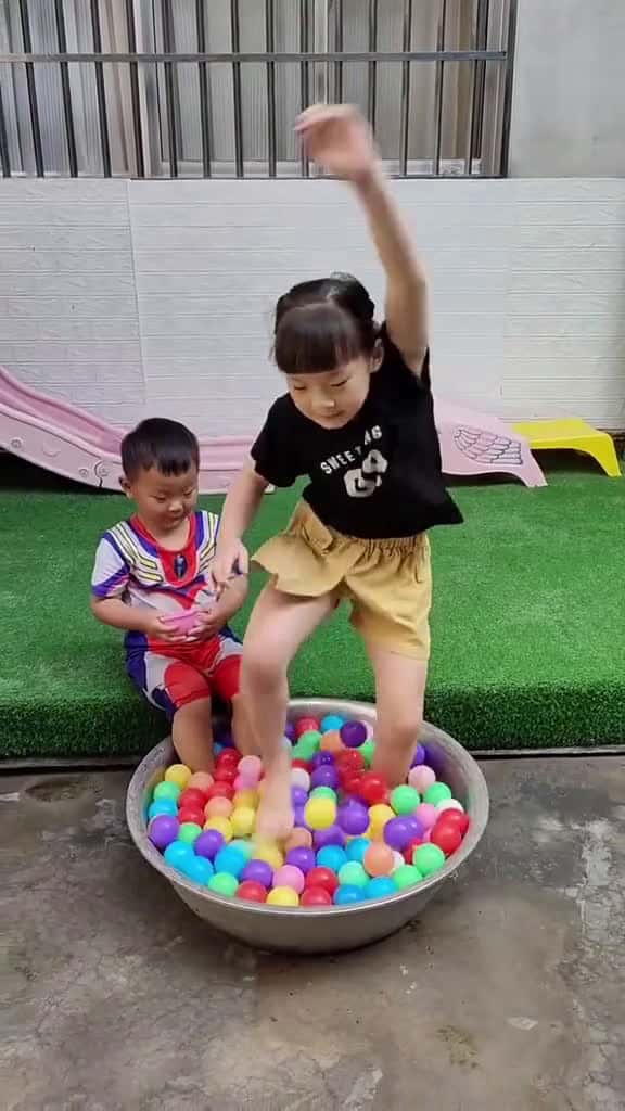 Cover for funnyvideos tiktokgiaitri fyp 25678 #shortvideos